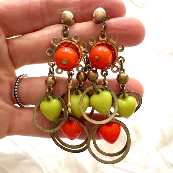 earrings hanging vintage jangle dangle fun hearts costume artsy boho girly - Picture 7 of 11